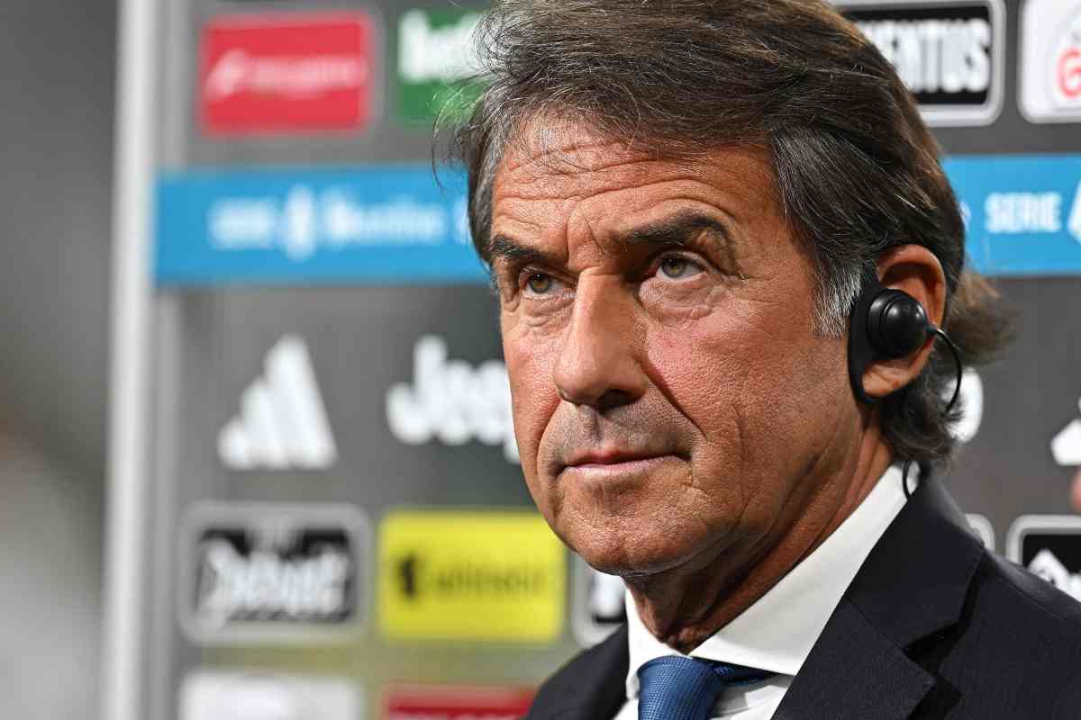 L'Ad della Juventus Carnevali poco prima di una gara