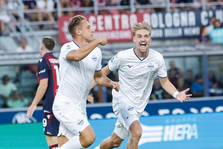 Taylor e Frattesi dopo un gol al Genoa